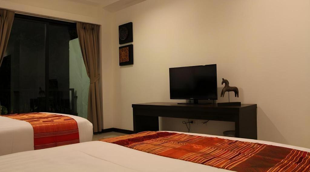Baan Nan Hotel Esterno foto