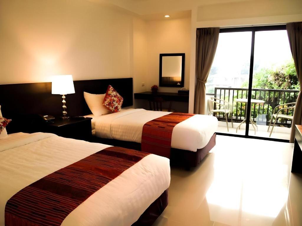 Baan Nan Hotel Esterno foto