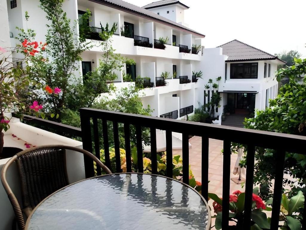 Baan Nan Hotel Esterno foto